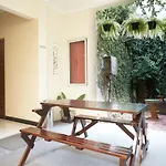 Residences By Reddoorz Syariah Near Tebet Timur Dalam - Minimum Stay 7 Days