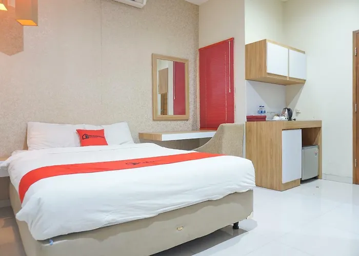 Residences By Reddoorz Syariah Near Tebet Timur Dalam - Minimum Stay 7 Days