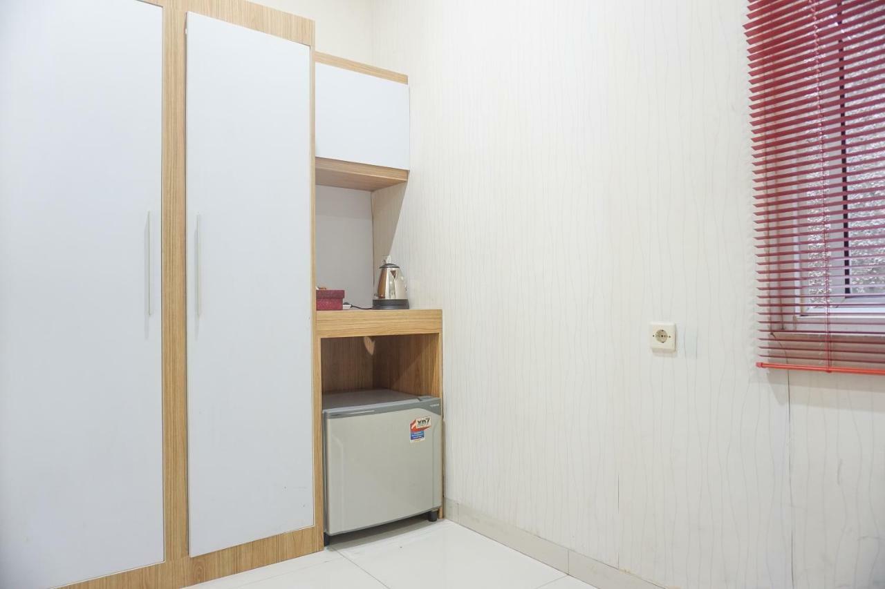 Guest house Residences By Reddoorz Syariah Near Tebet Timur Dalam - Minimum 7 Days Jakarta